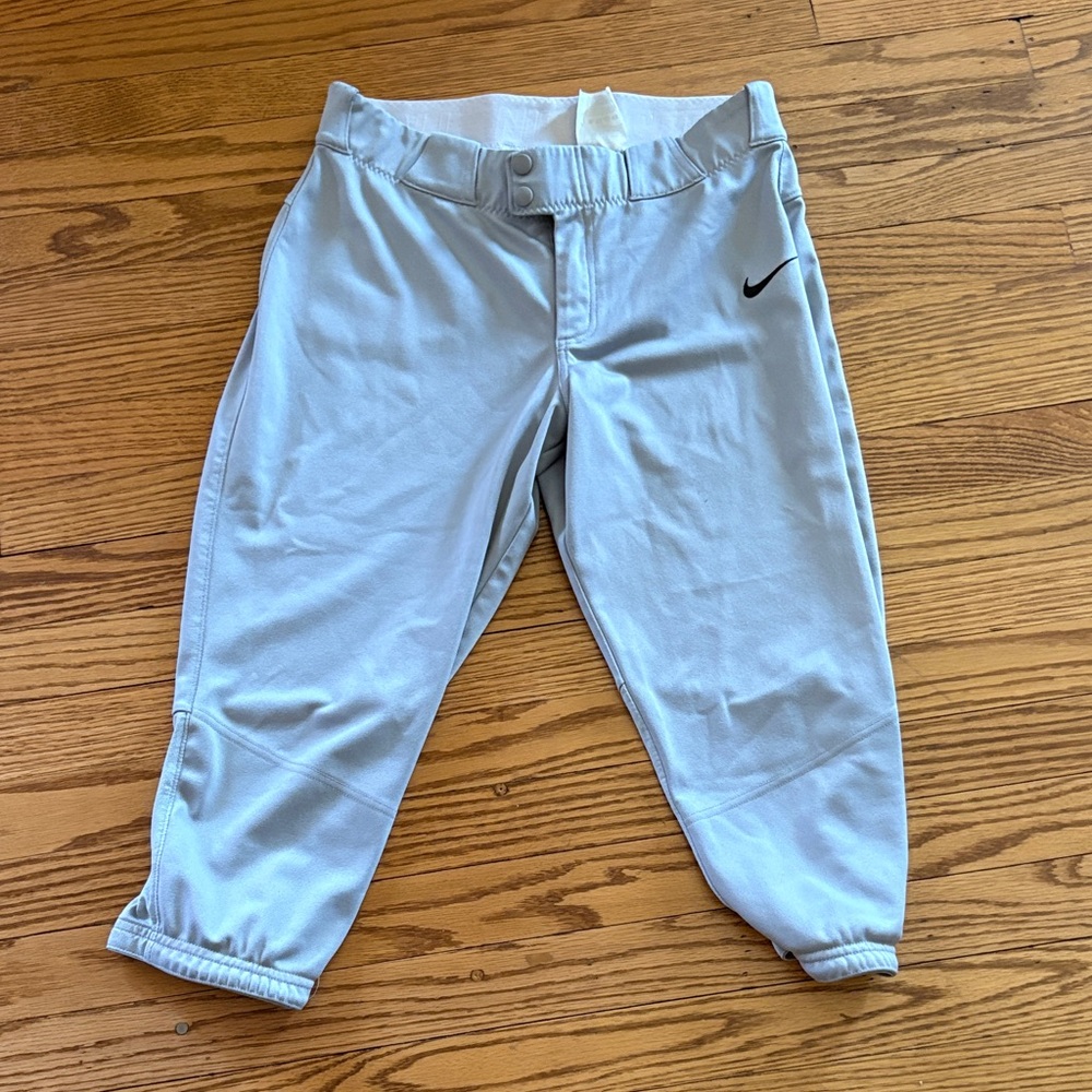 Nike baseball softball Light Gray Casual Short Pants Bottoms sz M